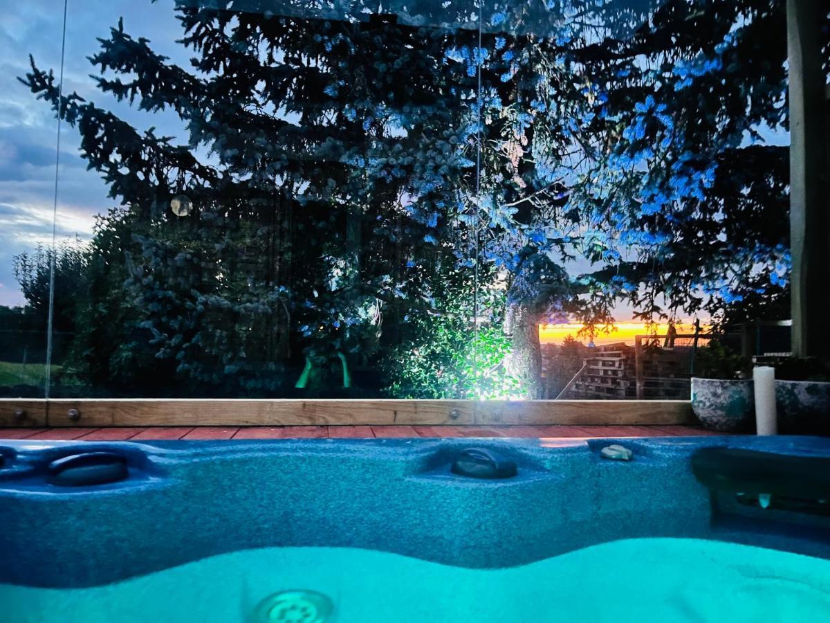 Spa La k abane Blandin Bagian luar foto