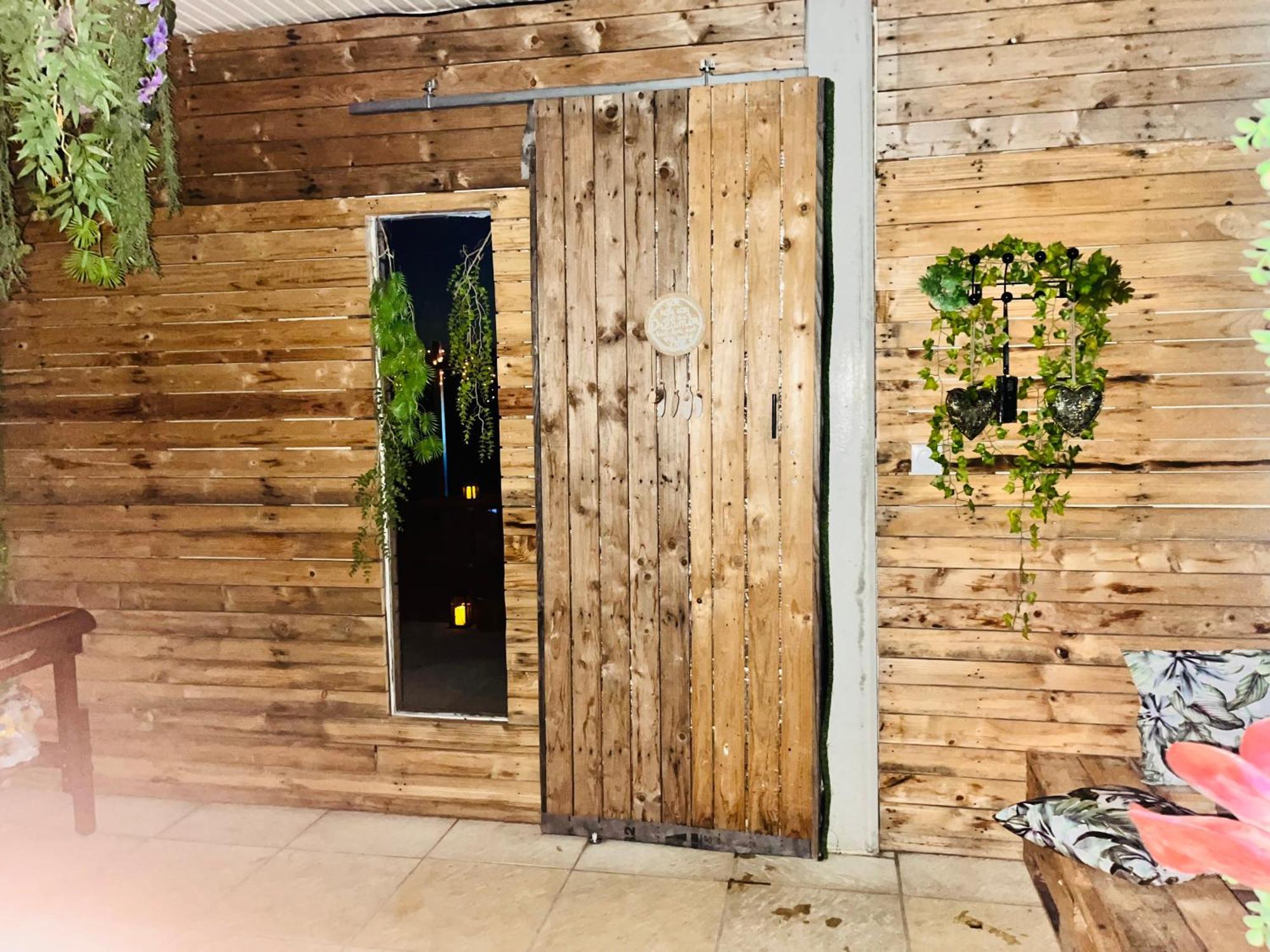 Spa La k abane Blandin Bagian luar foto